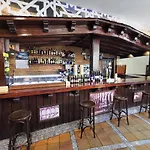 Bar El Gato Del Acueducto 2*