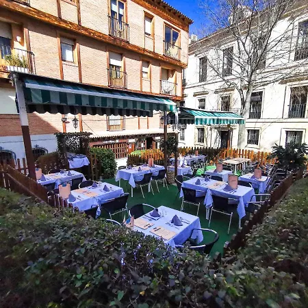 Bar El Gato Del Acueducto Πανσιόν Σεγκόβια