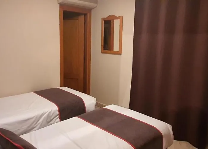 Bar El Gato Del Acueducto Guest house 2*