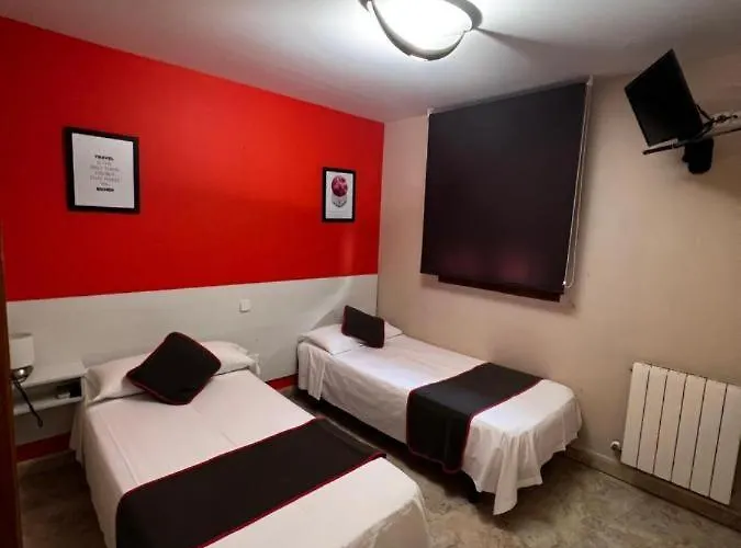 Guest house Bar El Gato Del Acueducto 2*