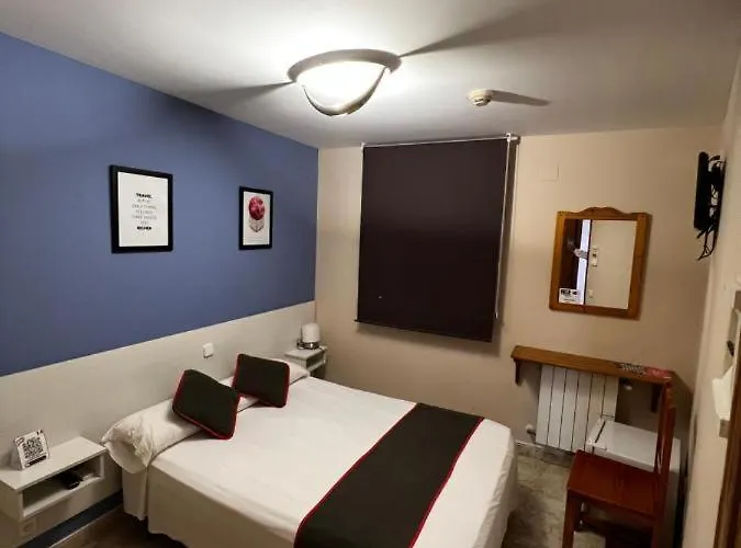 Bar El Gato Del Acueducto Πανσιόν