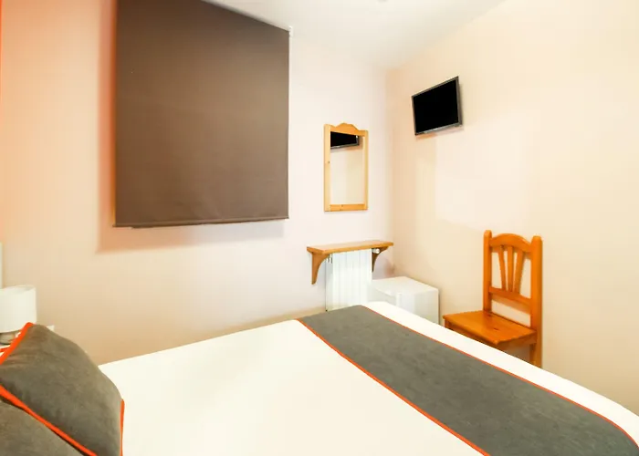 Bar El Gato Del Acueducto Πανσιόν 2*