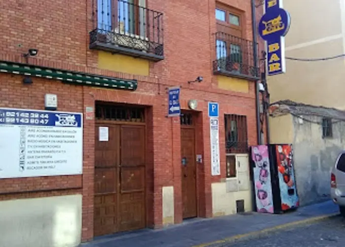 Bar El Gato Del Acueducto 2* Σεγκόβια